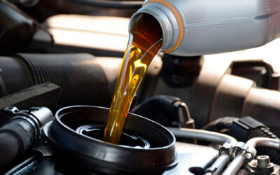 ¿Por qué el aceite tiene que ser cambiado regularmente?